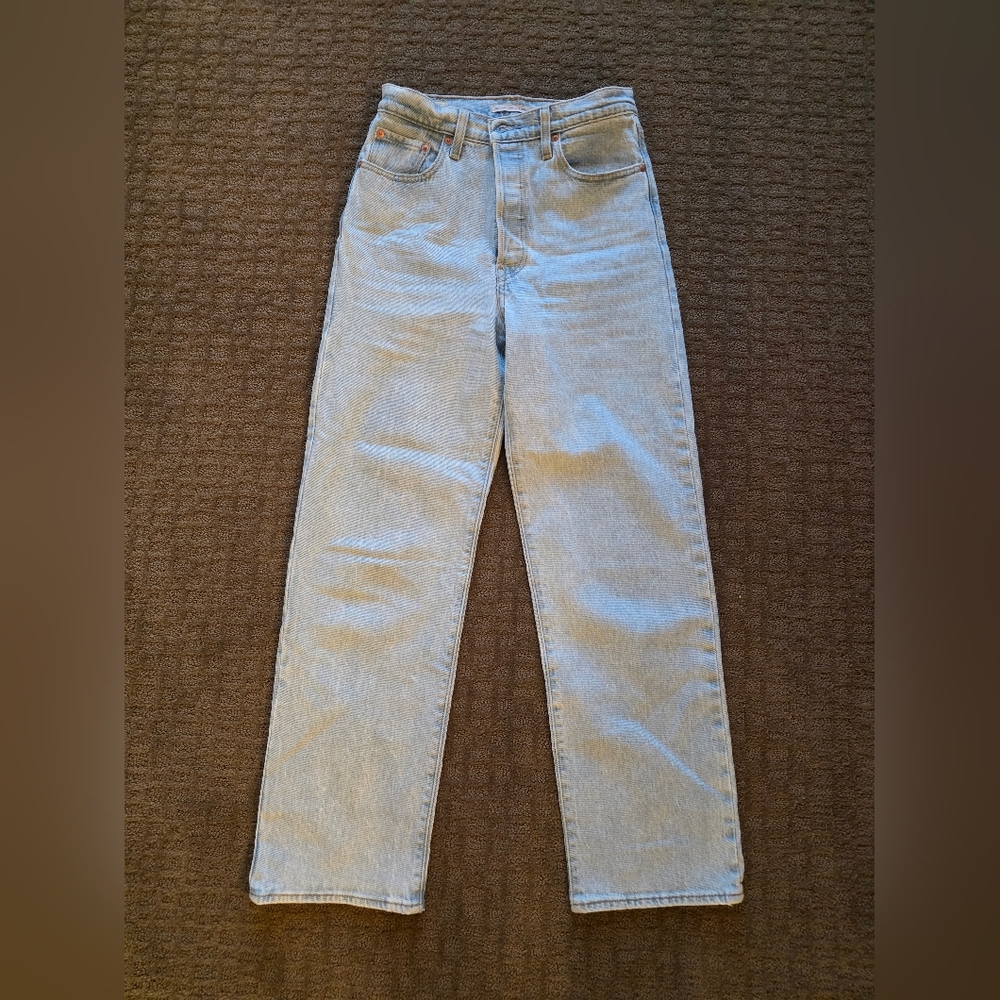 Levi's Ribcage Straight Jeans